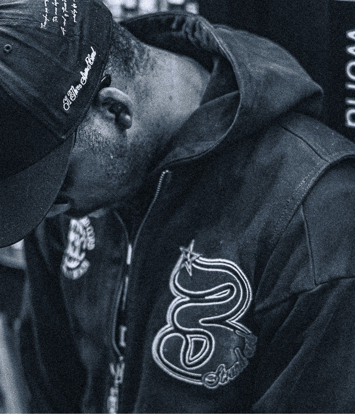 SIGNATURE FITTED CAP